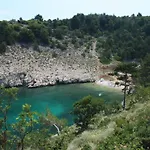 House With A Parking Space Vrbnik, Krk - 5426 Feriehus